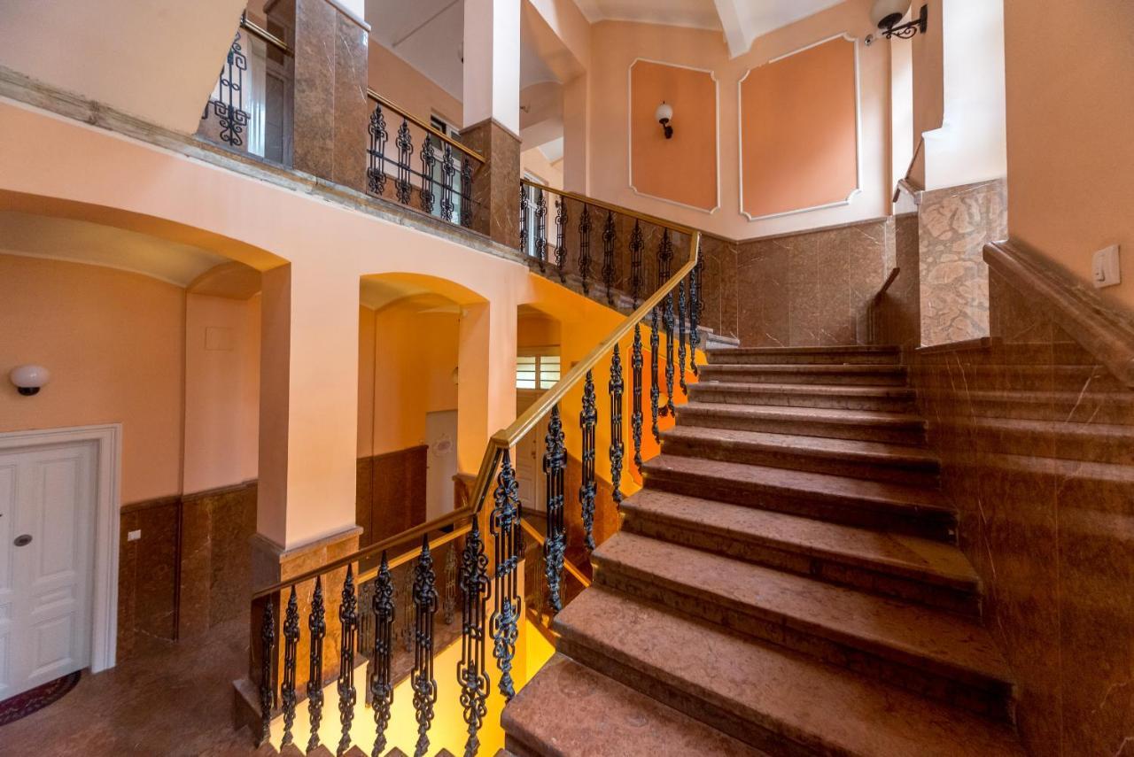 Royal Knez Daire Belgrad Dış mekan fotoğraf